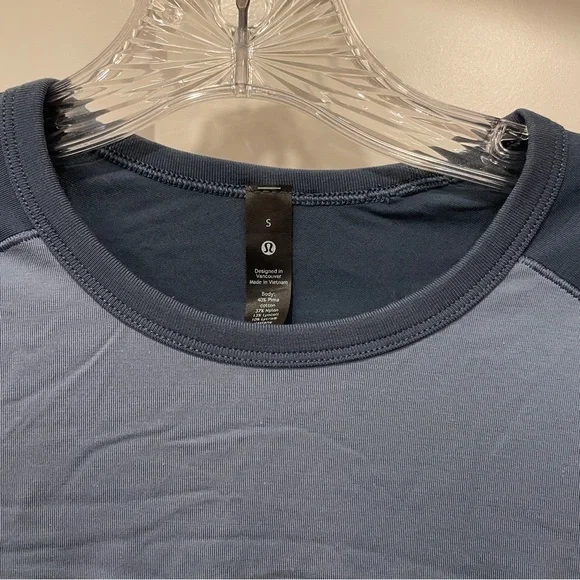 lululemon Fundamental Raglan Short Sleeve - Picture 3 of 3